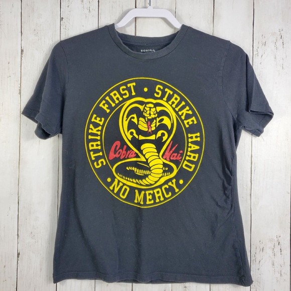 Cobra Kai Short Sleeve Strike First Shirt Mens Small Black Strike Hard No Mercy - Picture 1 of 6